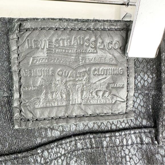 Levi's women's size 31 Mile High Rise Super Skinny Ankle Black Snake Print Jeans - Picture 5 of 16